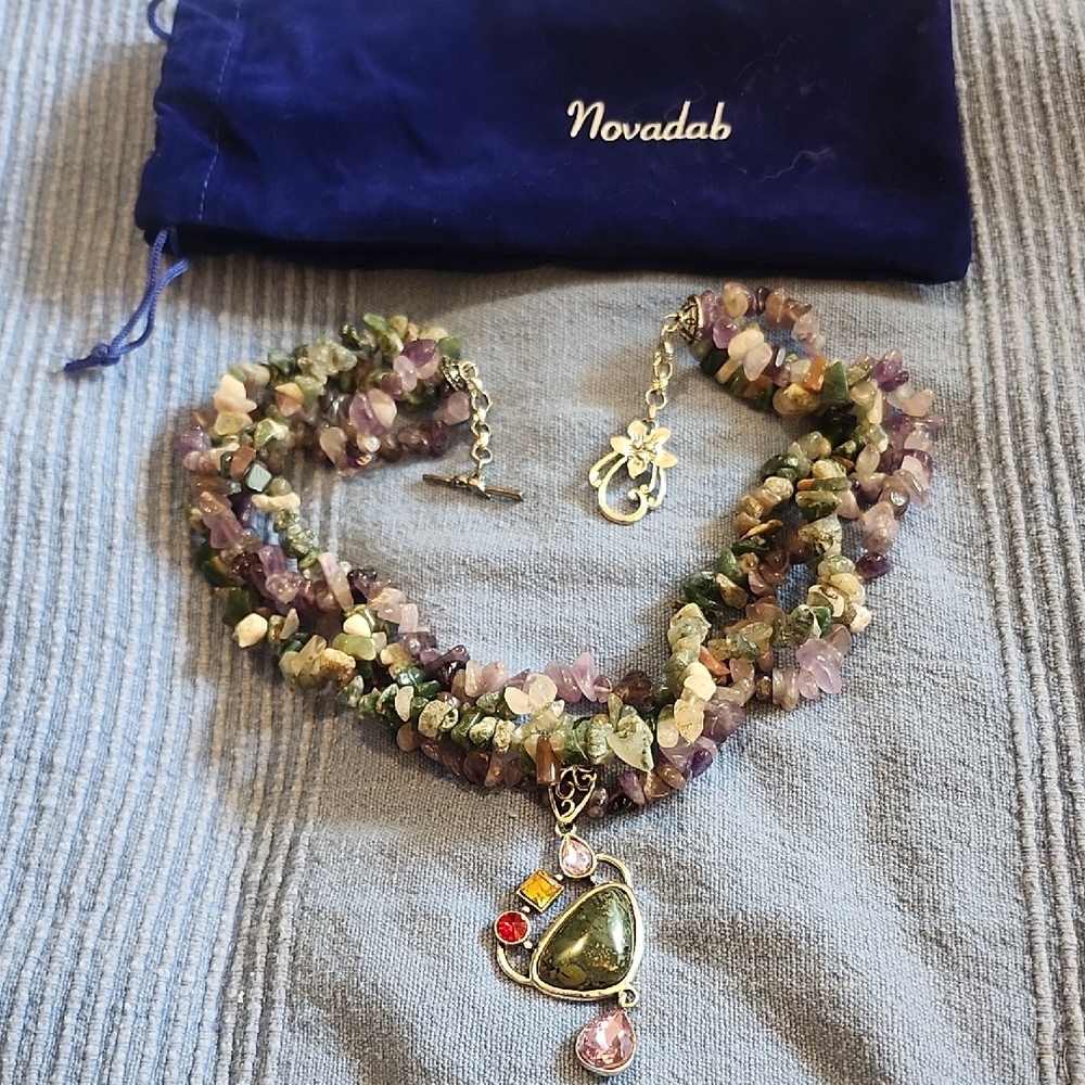 Green and purple Agate Gemstone Necklace